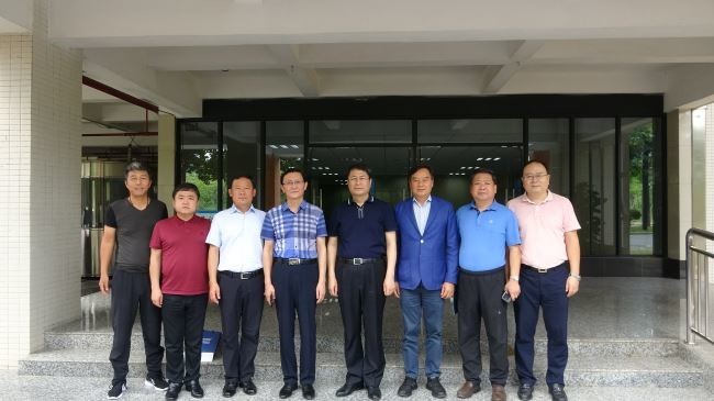 Governor Zhou Jinxing of Yanbian Prefecture, Jilin Province and his delegation came to our company for investigation